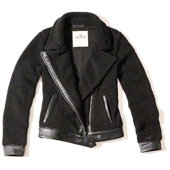 Hollister sherpa jacket 🖤 sz S